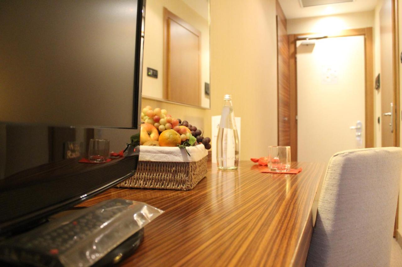 Mh Hotel Piacenza Fiera Екстериор снимка