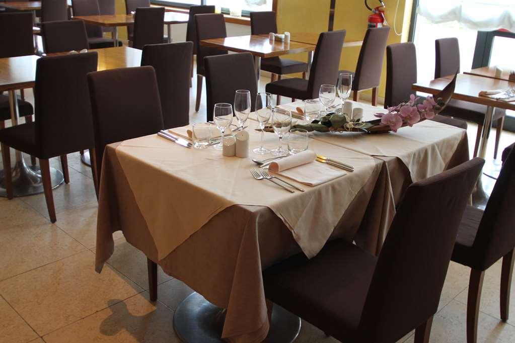 Mh Hotel Piacenza Fiera Ресторант снимка